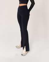 Hourglass Hem-Slit Flared legging