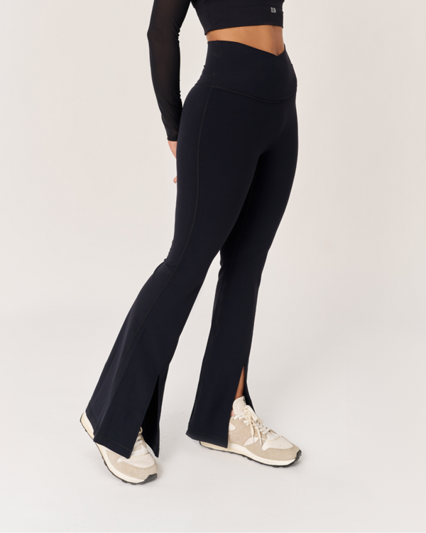 Hourglass Hem-Slit Flared legging